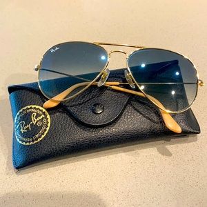 Ray-Ban blue mirrored aviator sunglasses